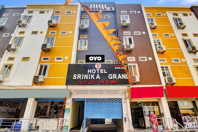 Hotel O Srinika Grand NEAR Shamshabad Airport
