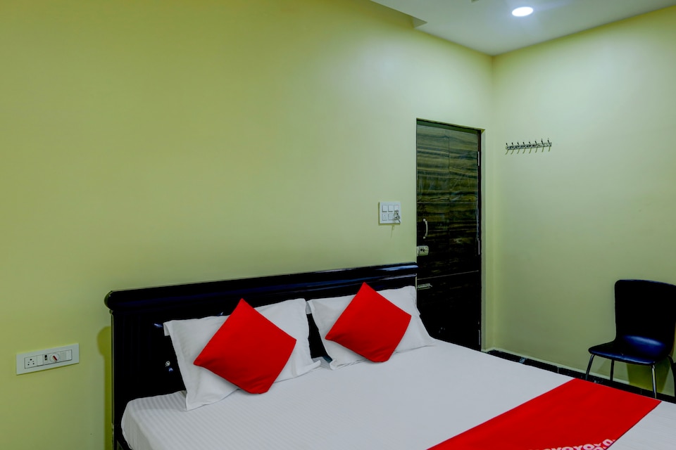 Flagship SS Residency, Nellore Bus Station, Nellore