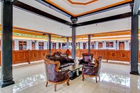 OYO 92290 Hotel Permata Sari