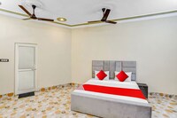 OYO Flagship 809454 Friends Guest House