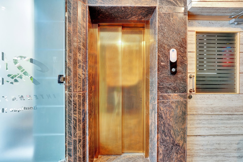 Collection O IRA International Boutique Hotel, Koramangala Forum Mall, Bangalore