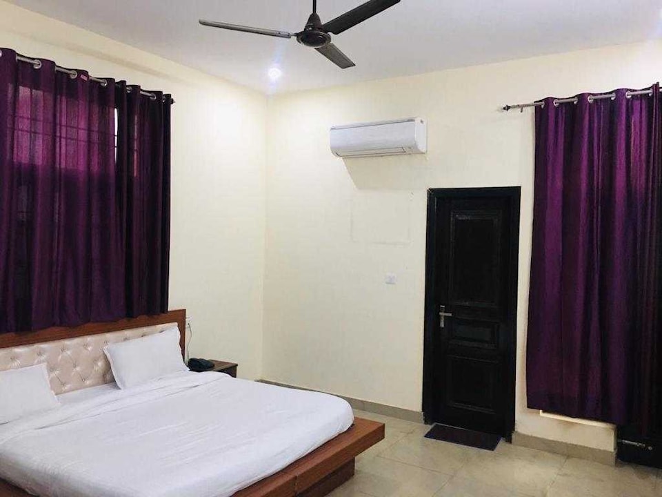 Flagship New Hotel Sky, Ghaziabad City, Ghaziabad