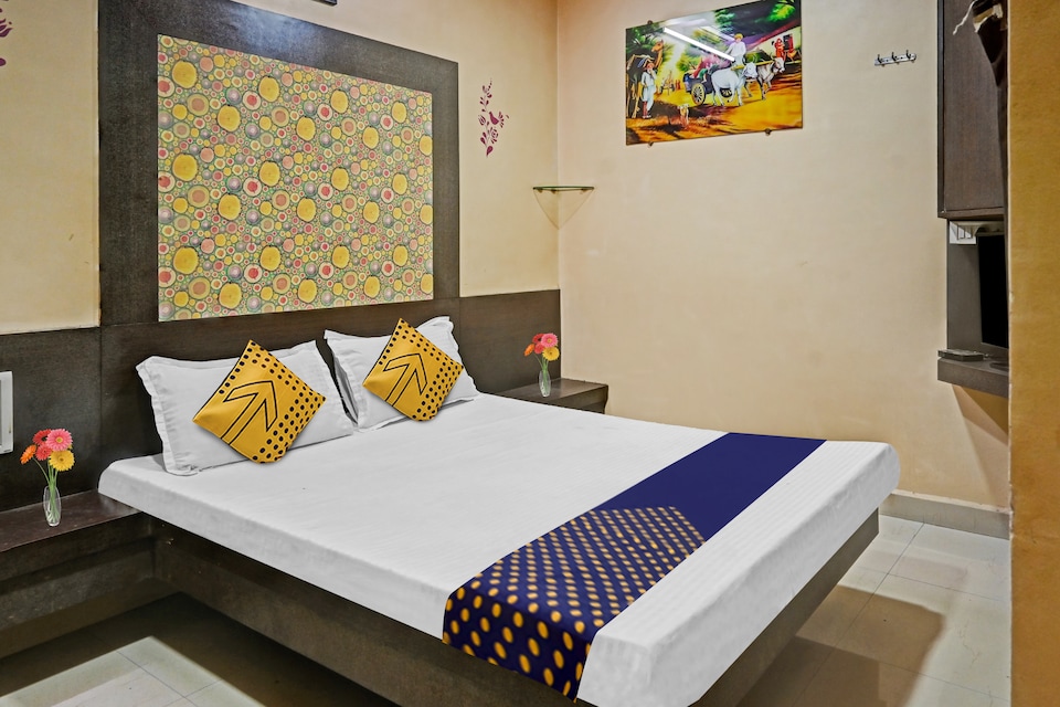 Hotel O Sai Leela Residency , Jalgaon, Jalgaon