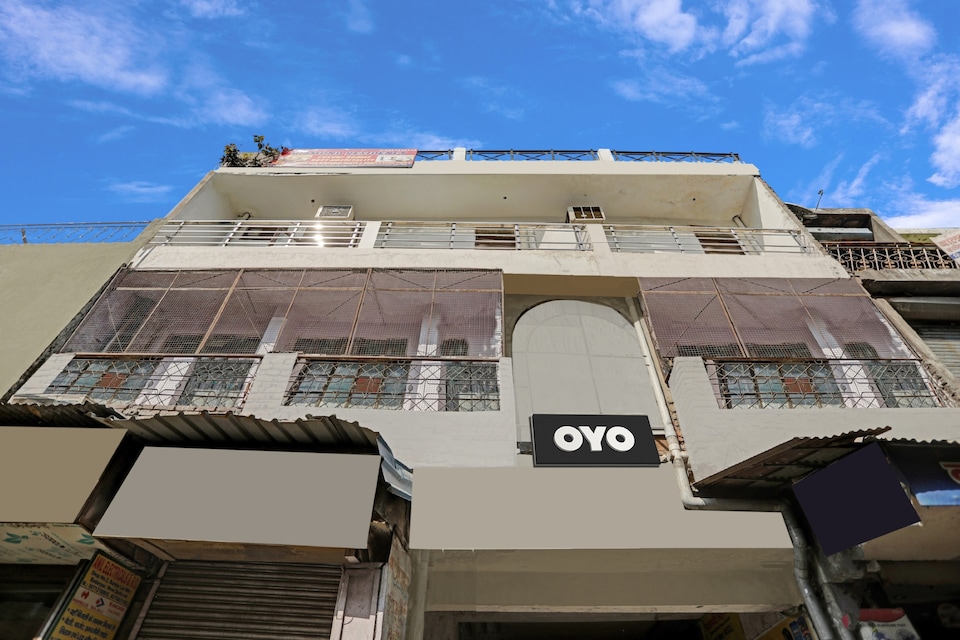 OYO 809566 Hotel Diamond Residency, Okhla Jasola Delhi, Delhi