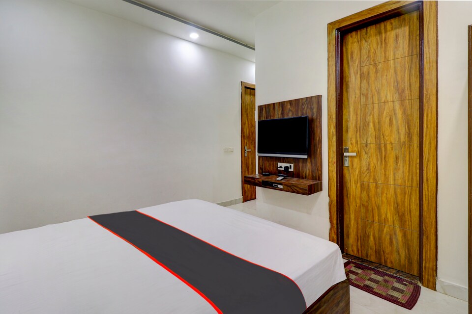 Flagship Hotel The Shriansh, Agra Fort, Agra
