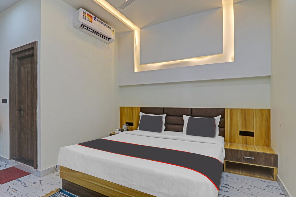 Collection O JB Resort, Faizabad city, Ayodhya