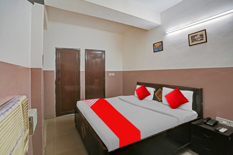 Live on DEL2278 , Airport Delhi, Delhi Transit