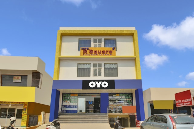 Hotel O Abhi's R Square Near Hayathnagar