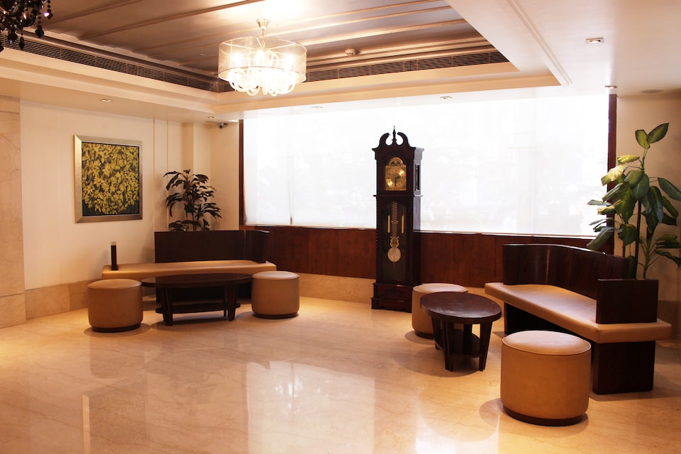 OYO 1640 Almondz Hotel, Patel Nagar Delhi, Delhi