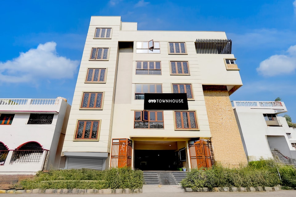 Super Collection O Vellore Near CMC Hospital Formerly Geetha Residency, Vellore, Vellore