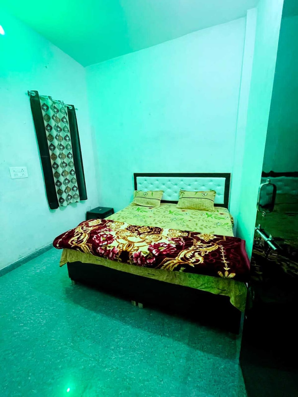 OYO Hotel Crown, Muzaffarnagar, Muzaffarnagar