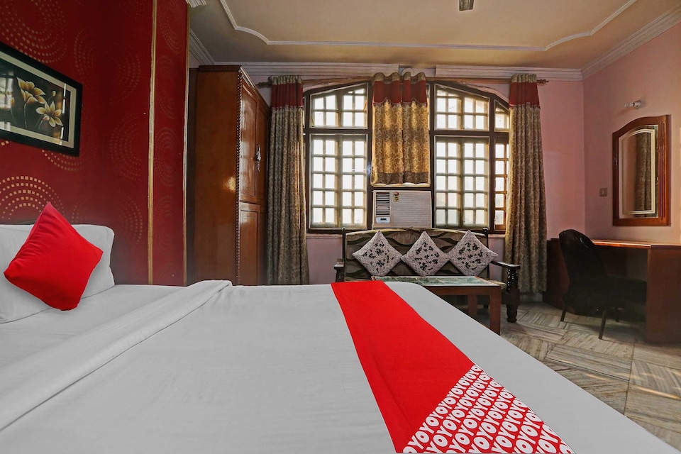 Flagship Hotel Rizz, Cantonment, Varanasi