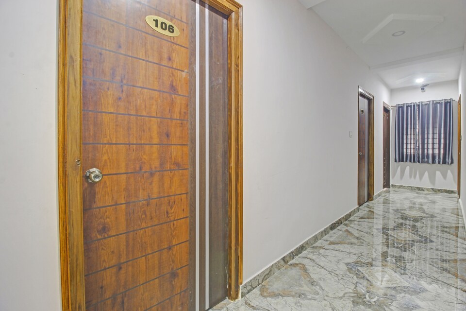 HOTEL VANDANA, Nakkalagutta Hanamkonda Warangal, Warangal