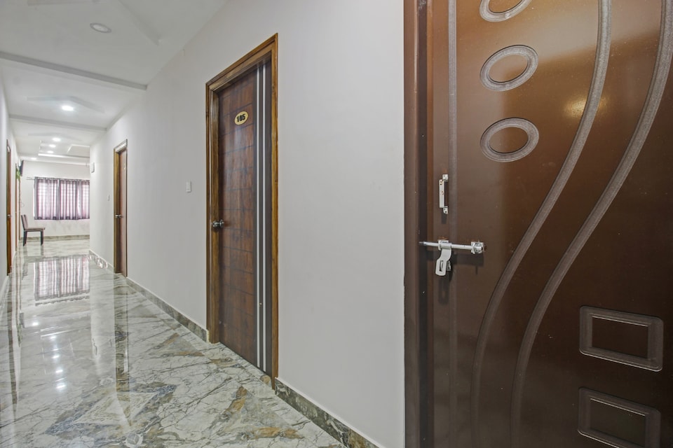 HOTEL VANDANA, Nakkalagutta Hanamkonda Warangal, Warangal