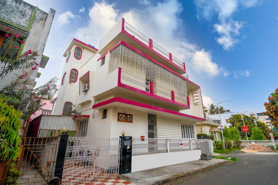 OYO Smriti Villa Residency, OYO Rooms Kolkata, Book ₹832 OYO