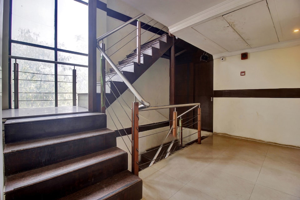 Hotel O SS A1 Luxury rooms , Kukatpally, Hyderabad