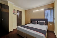 Hotel O SS A1 Luxury rooms 