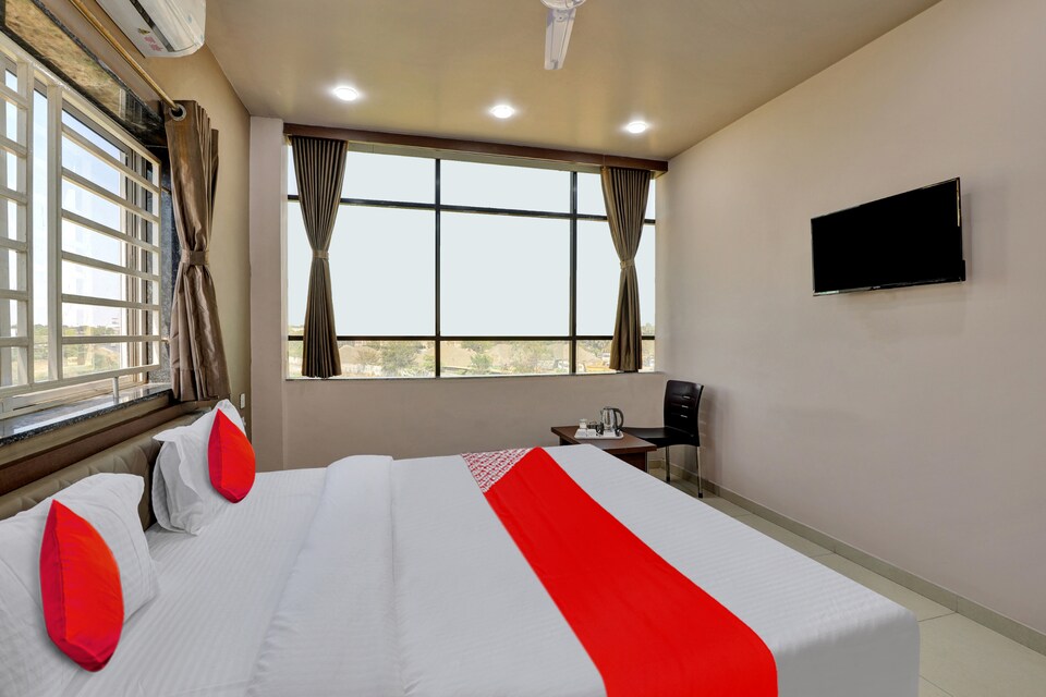  live on vad330, Karelibaug Vadodara, Vadodara