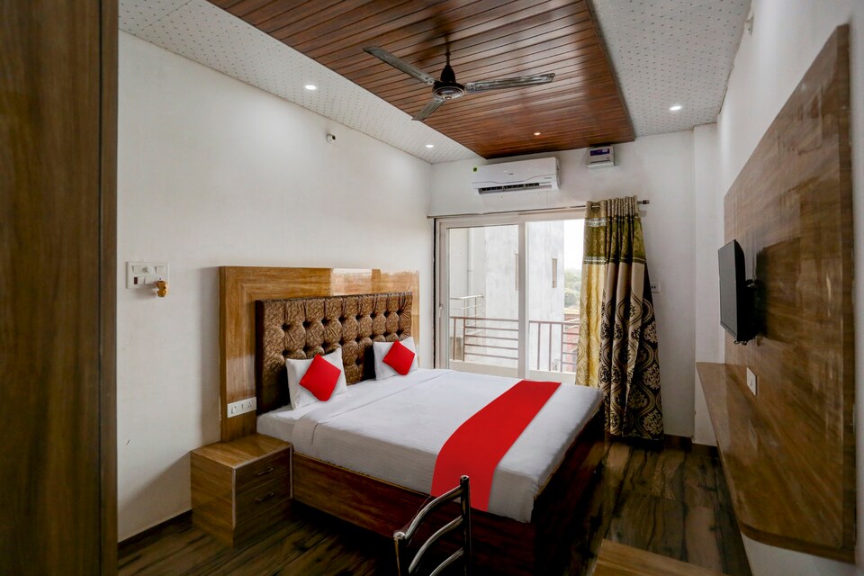 Live on VNS1080, Cantt, Varanasi