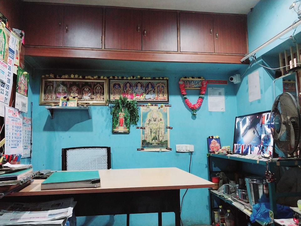 OYO Flagship 810020 Kongu Lodge, Erode, Erode