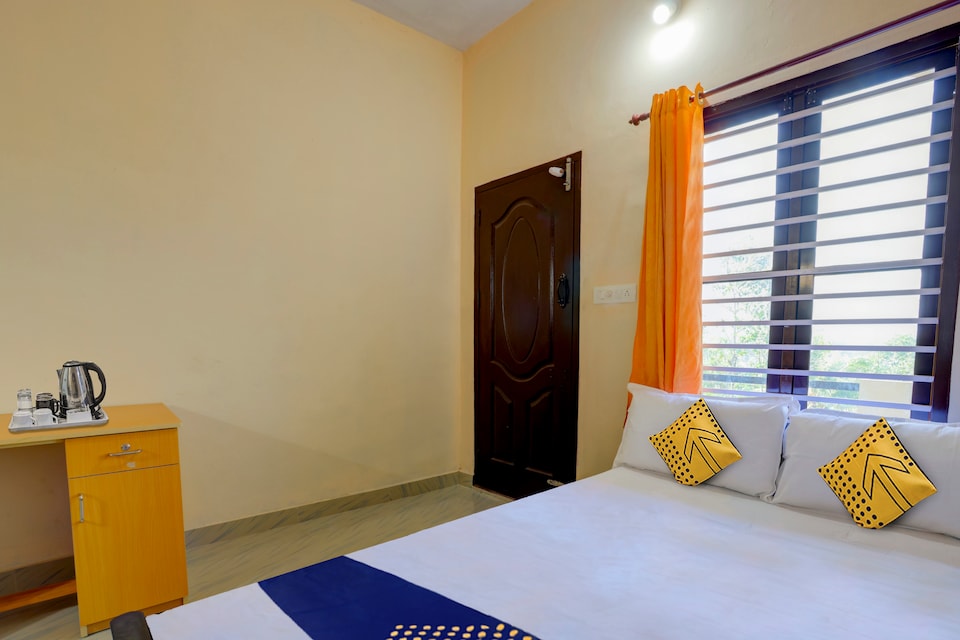 KM Residency SPOT ON , Kollam, Kollam