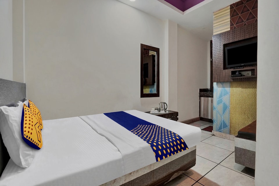 SPOT ON 810117 Hotel The Grand Sagar, Kanpur Railway Station, Kanpur