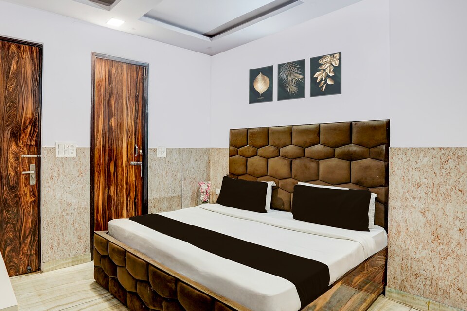 Collection O Jahangirpuri Metro Station Formerly SP Rooms, North Delhi, Delhi