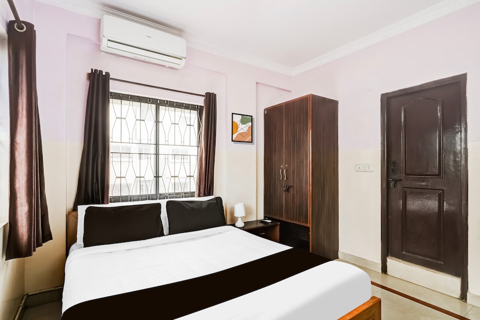 Collection O Yeshwantpur Formerly Sunder Nivas, Yeshwantupur Bangalore, Bangalore