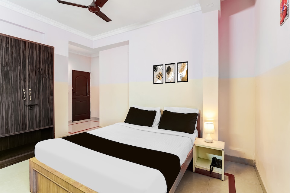 Super Collection O Yeshwantpur Formerly Sunder Nivas, Yeshwantupur Bangalore, Bangalore