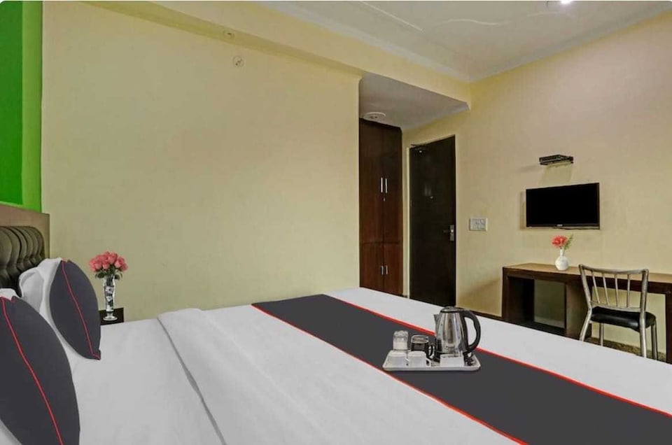 Hotel O Elite Stay, Old Gurgaon, Gurgaon