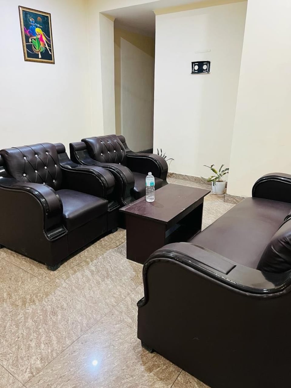 Hotel O Elite Stay, Old Gurgaon, Gurgaon