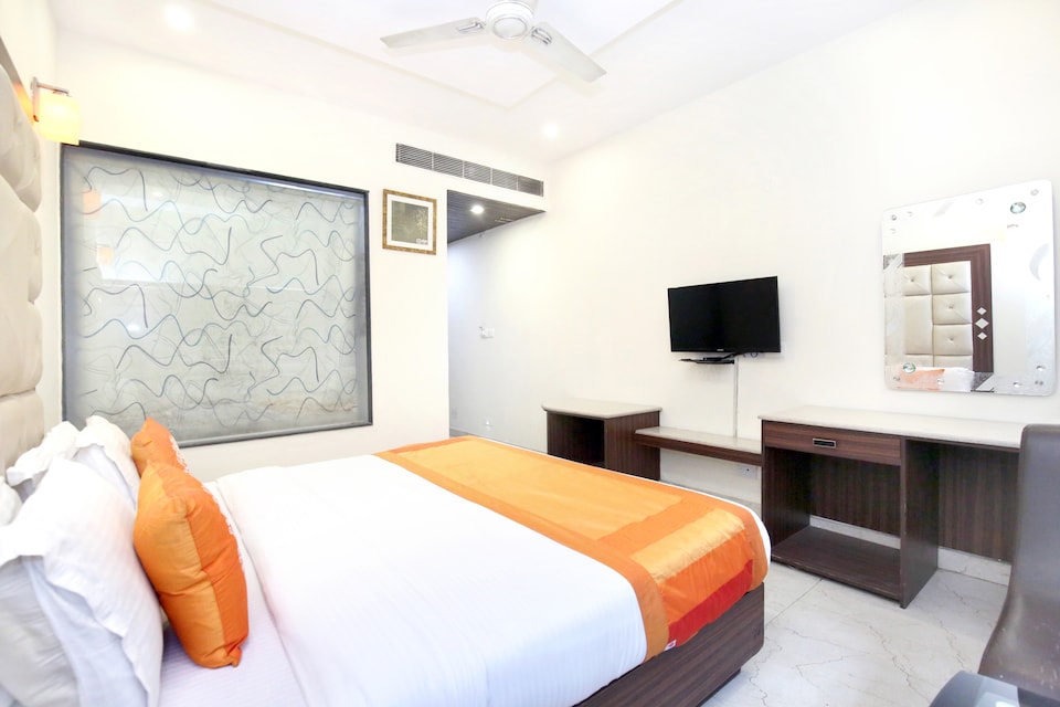 OYO 1643 Hotel Citi Inn 22, Central Chandigarh, Chandigarh
