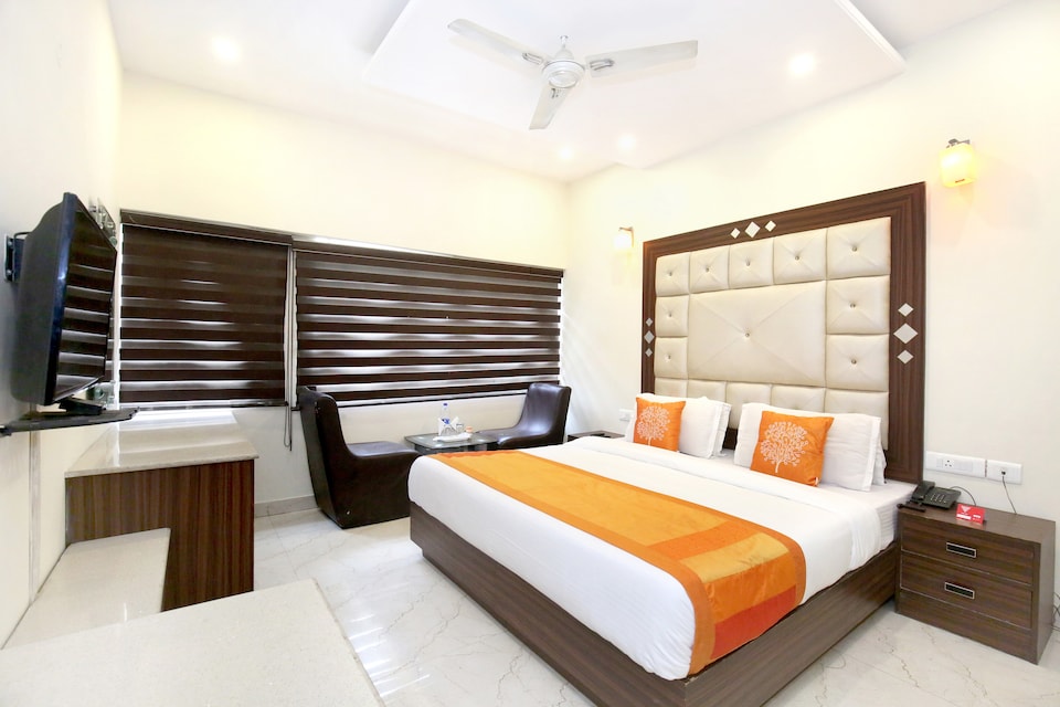 OYO 1643 Hotel Citi Inn 22, Central Chandigarh, Chandigarh