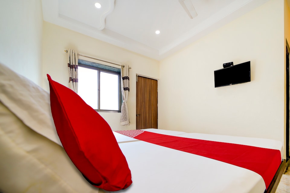 OYO Flagship 810180 Hotel Fine Stay Nivant, Jalna city, Jalna