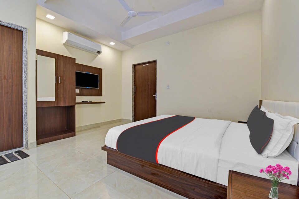 Collection O Hazel Land Resorts, Udaipur Central, Udaipur