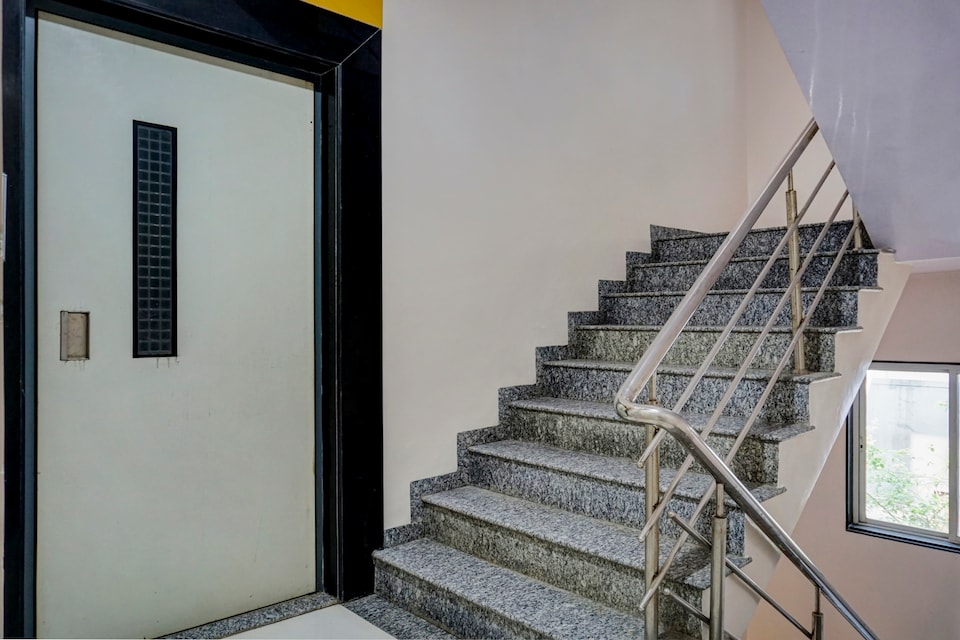 Hotel O Skylight Studio Rooms, Baner Pune, Pune