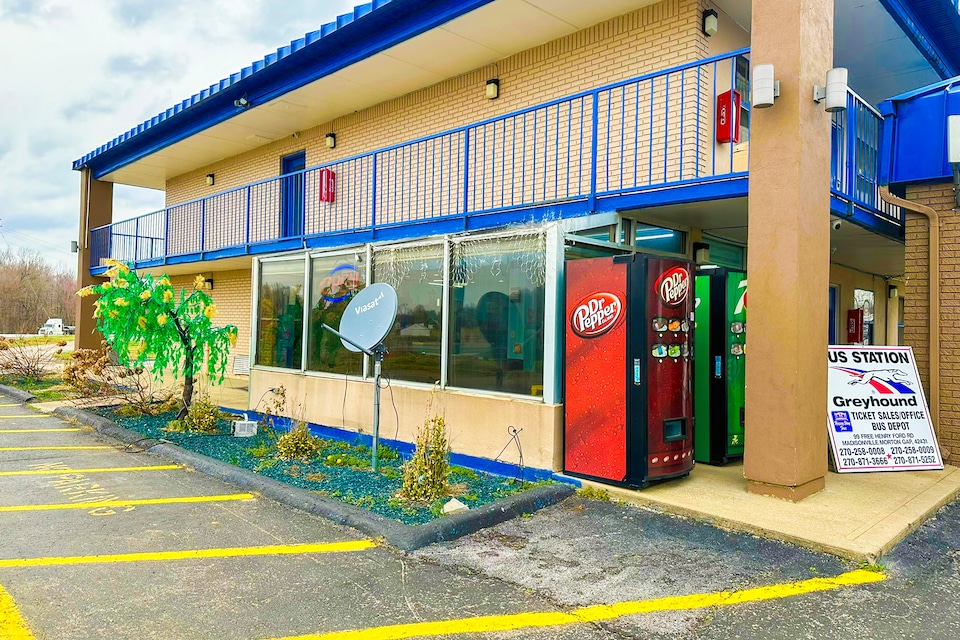 Happy stay inn Madisonville I-69 By OYO, Madisonville, Madisonville KY