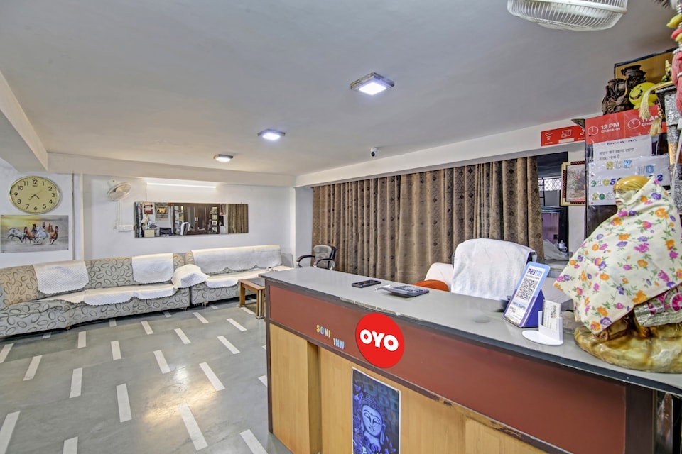 Hotel O Hotel Mannat, Paschim Vihar Delhi, Delhi