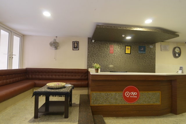 Hotel O Flagship Hotel Kathir Palace