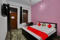 Hotel O Royal palace 