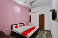 Hotel O Royal palace 