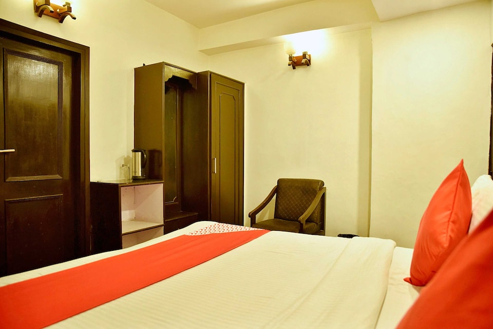 Collection O Hotel Mahamaya, Mall-Road, Shimla