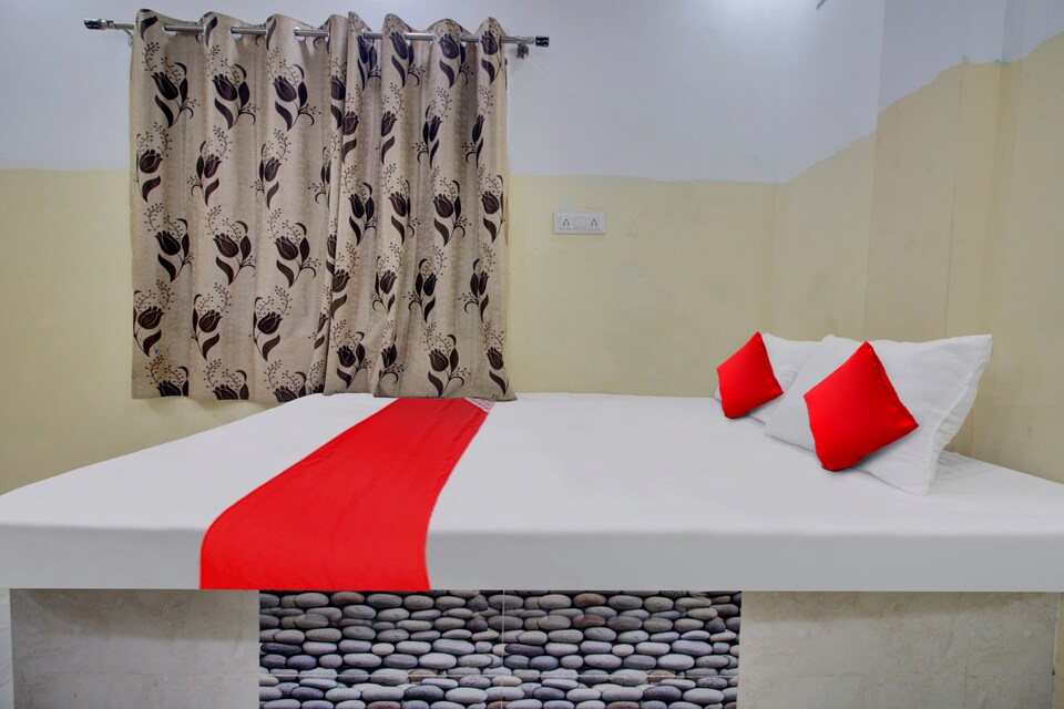 OYO Flagship 81034 Vishranti Lodge, Saoner, Nagpur