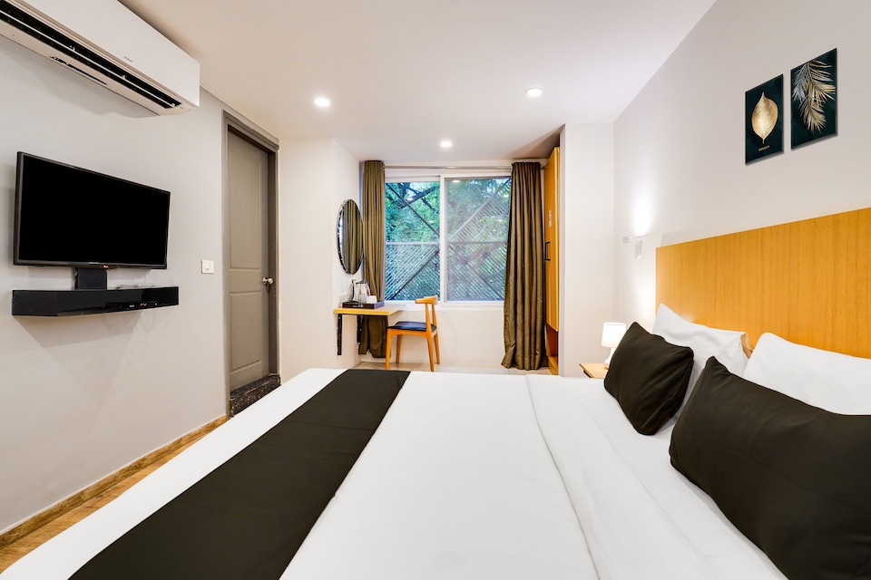 Super Townhouse Oak Indiranagar, Indiranagar Bangalore, Bangalore