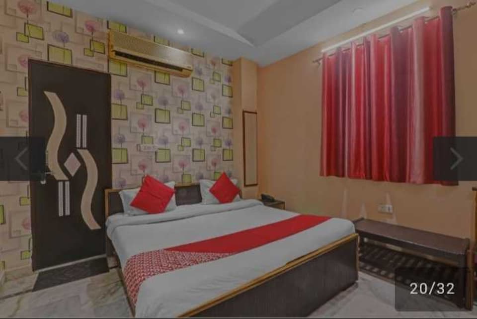 Hotel O Shiva Guest House, Hazratganj Lucknow, Lucknow