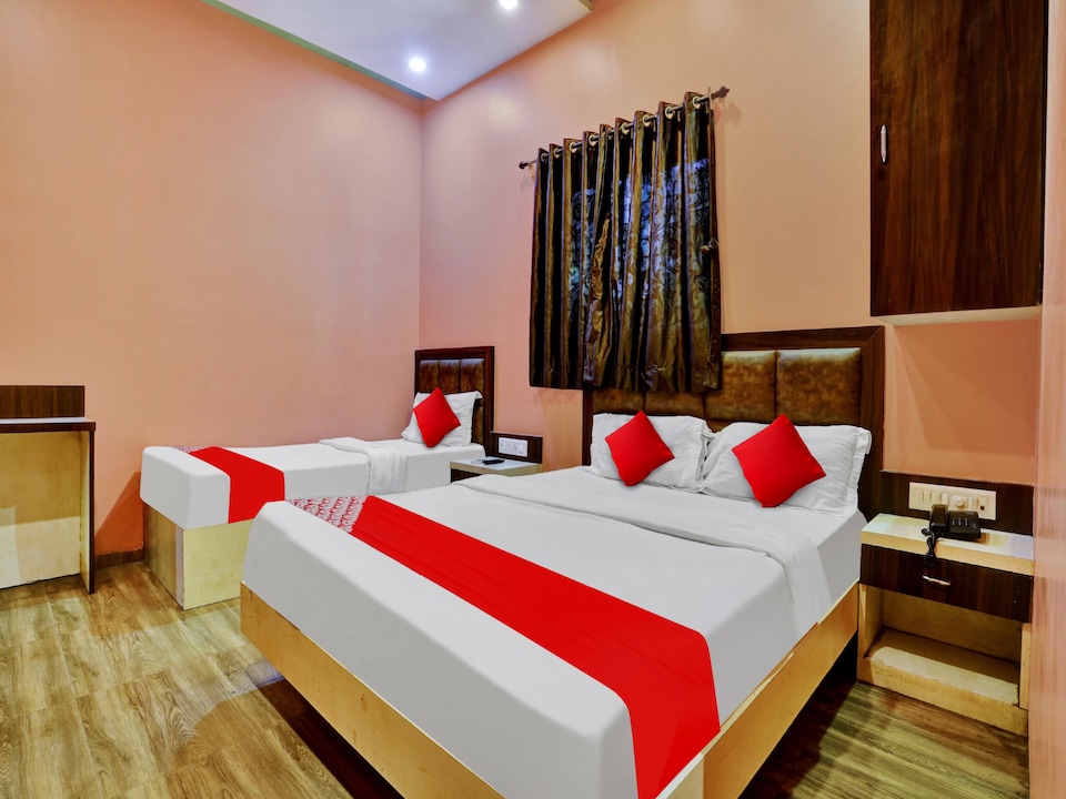 live on MUM1167, Mumbai International Airport, Mumbai