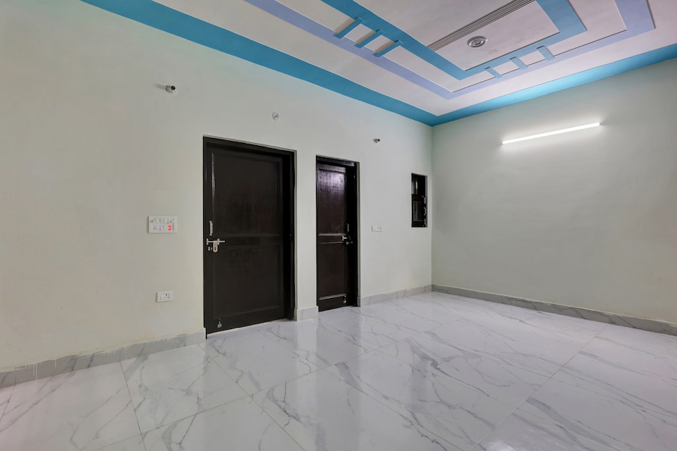Hotel O MOUNTAIN, Bhimtal, Nainital, Nainital