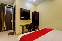 OYO Flagship 810458 Hotel Park Avenue