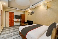 Hotel Awadh Court