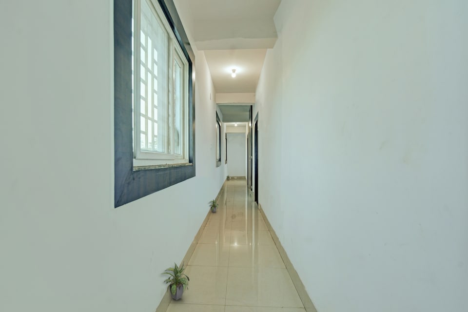 Hotel O Dream Inn, Bishtupur Jamshedpur, Jamshedpur